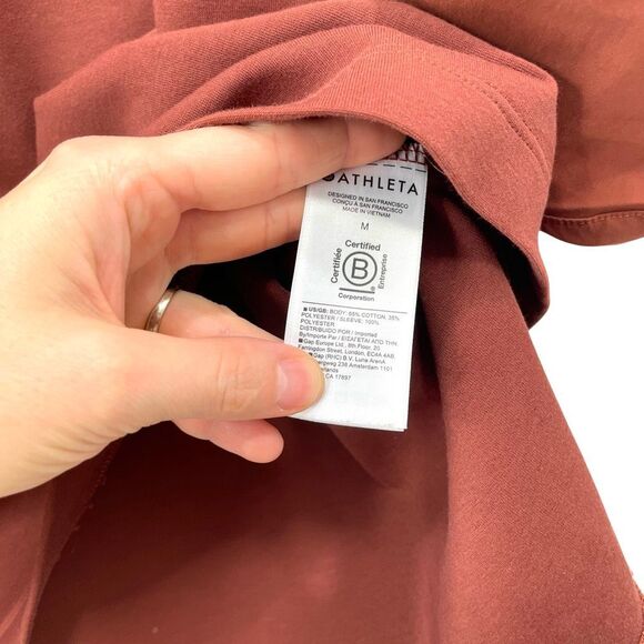 Athleta Harlow Hybrid Tee top blouse Size M‎ brick orange - Picture 6 of 6